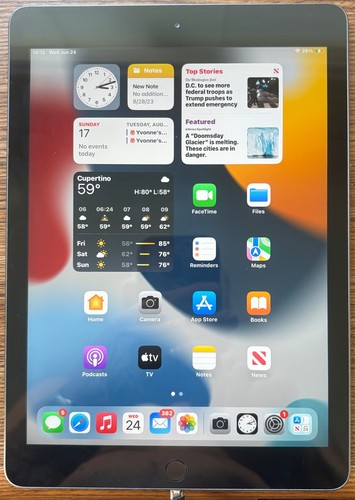 Apple ipad 6th gen - ipad, space